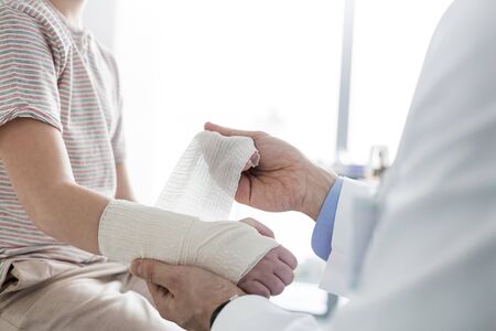 Bewegung im Alltag: Praktische Tipps für mehr Aktivität zuhause und unterwegs