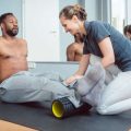 Physiotherapeutische Ansätze in der orthopädischen Reha nach Hüft- und Knieprothesen