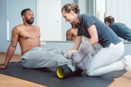 Physiotherapeutische Ansätze in der orthopädischen Reha nach Hüft- und Knieprothesen