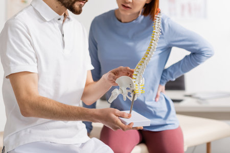 Multiprofessionelle Zusammenarbeit in digitalen und ambulanten Rehabilitationssettings: Einblicke aus deutschen Kliniken