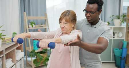 Grundlagen der Gruppentherapie: Therapeutische Ansätze und deutsche Erfahrungsberichte