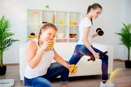 Sport- und Bewegungstherapie nach Hüft- oder Knie-TEP: Das deutsche Modell