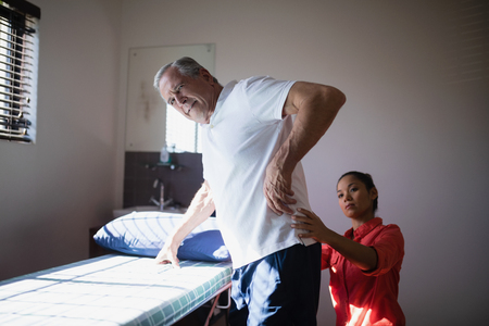 Multiprofessionelle Kommunikation im Umgang mit kognitiv eingeschränkten Rehabilitanden