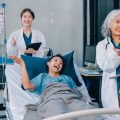 Förderung sozialer Kompetenzen und Resilienz bei psychosomatischen Patient:innen durch Gruppentherapie