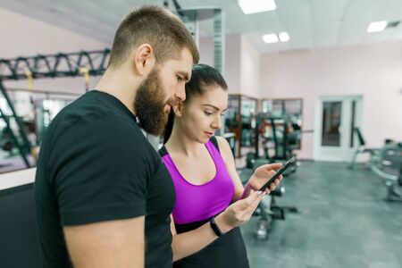 Vergleich: Traditionelle vs. digitale Dokumentation in der Rehabilitationspraxis