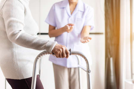 Manuelle Therapie bei neuropathischen Schmerzen: Fallstricke und Lösungsansätze für deutsche Therapeut:innen