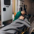Blended-Care-Ansätze in der ambulanten Rehabilitation: Kombination von Präsenz und Digital